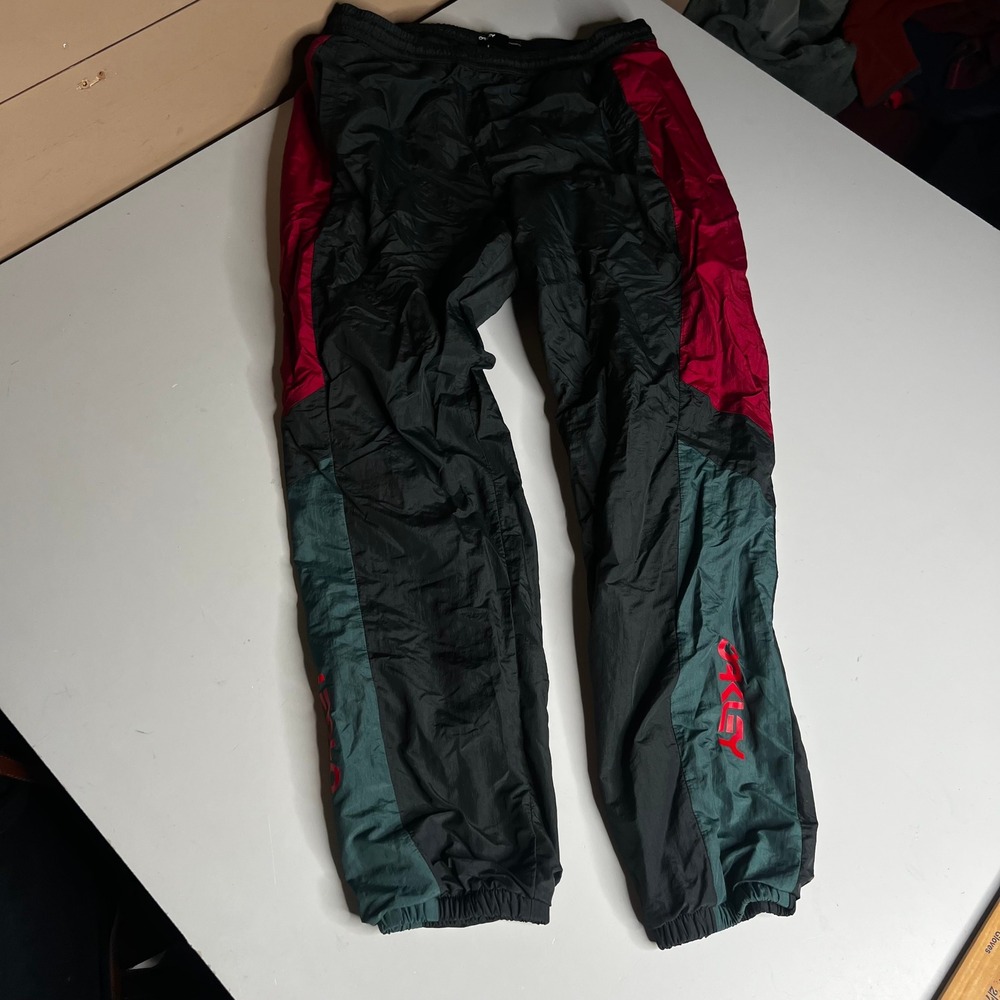 Oakley Mens Custom Fit Colorblock Track Pants Black Red Green Size M